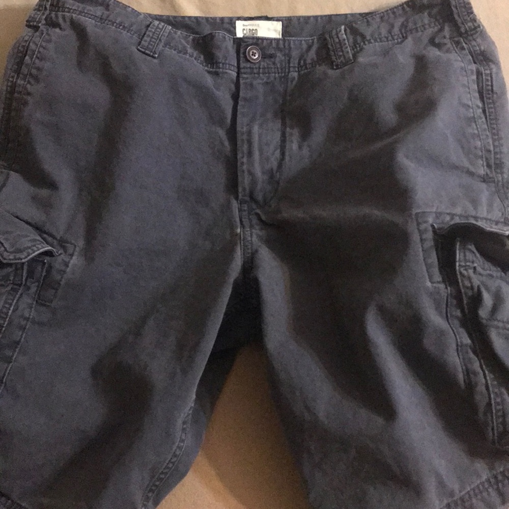 Men’s gap cargo shorts